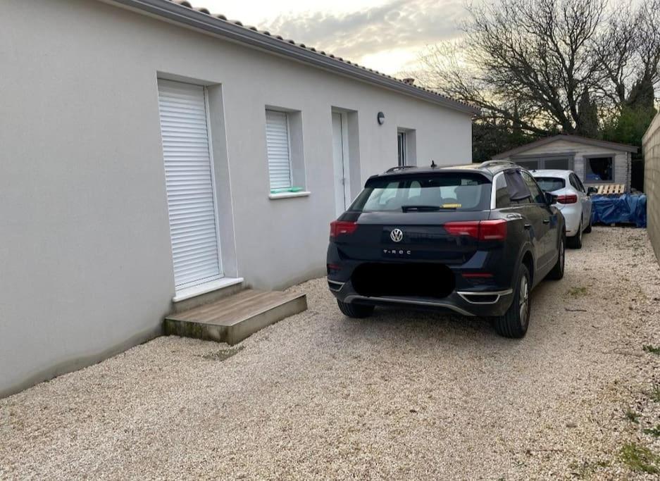 Une Parenthese Face Aux Vignes Sorgues Extérieur photo